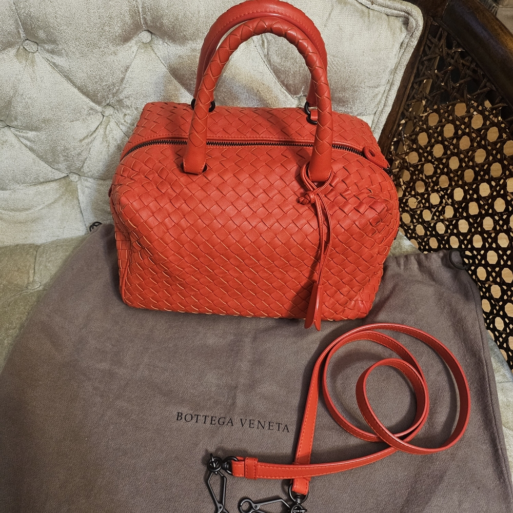 Authentic Bottega Veneta Intrecciato Tote Boston Crossbody/ Handbag